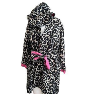 BETSEY JOHNSON Ladies Small Fleece Bath Robe Leopard Print w Belt & Hooded Cozy